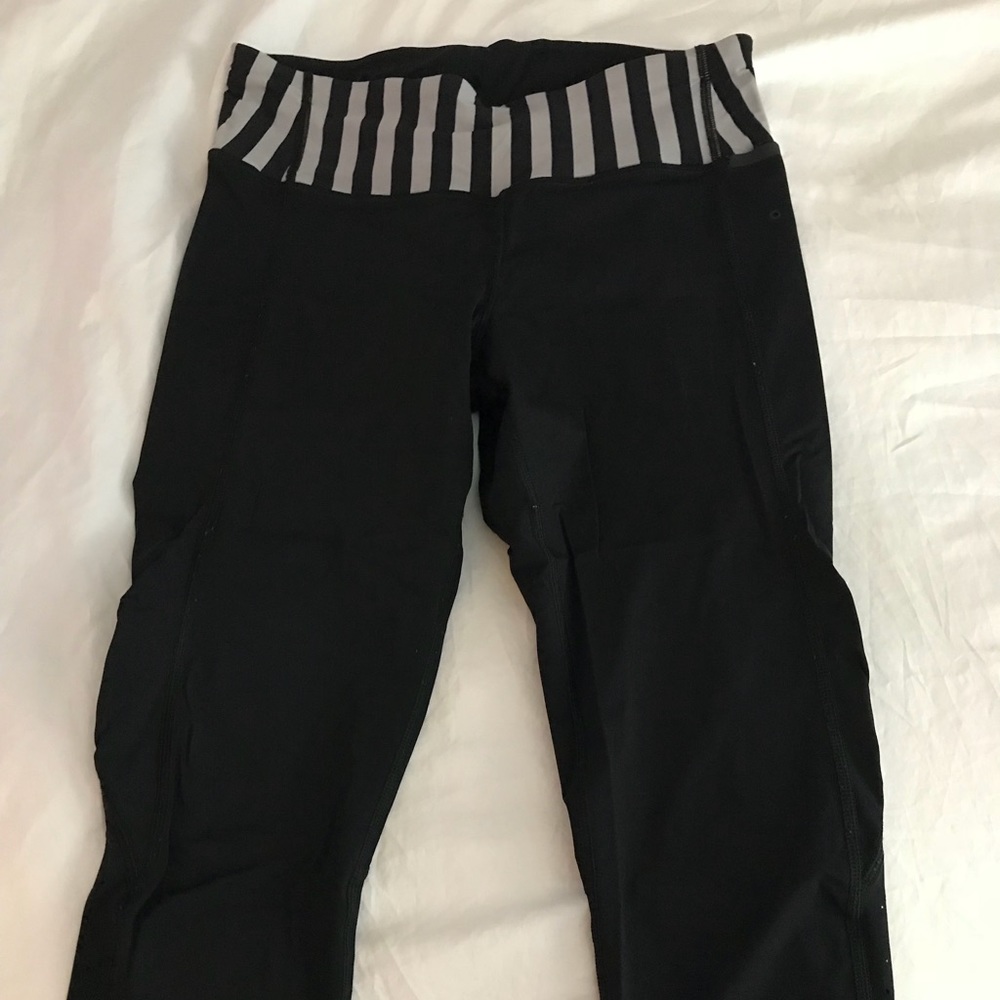 Lululemon crops